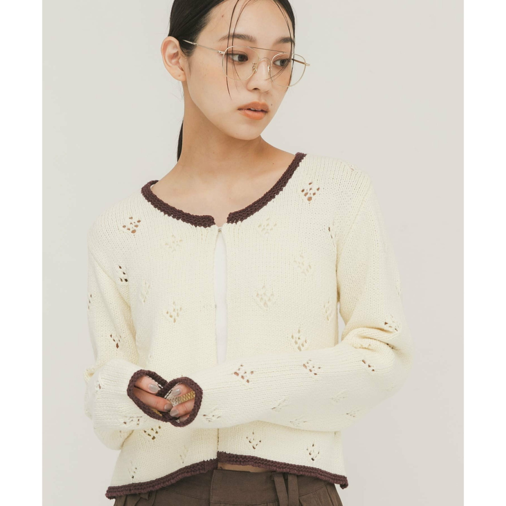 2026 春夏新品‎ ꒰ 日本 KBF ꒱ؘ 簍空花花開襟衫-細節圖2