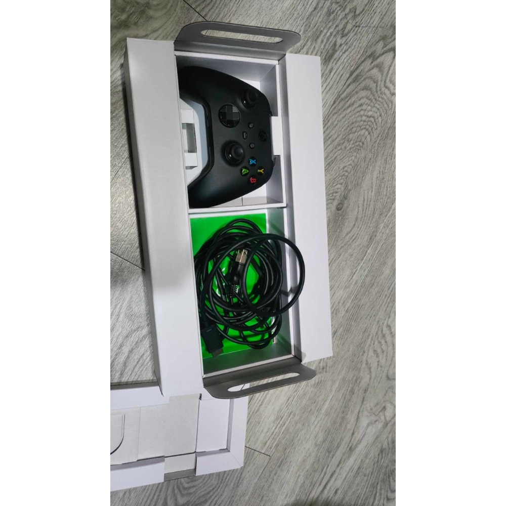 Xboxsx 雙手把x2 台灣公司貨，沒有光碟機-細節圖2