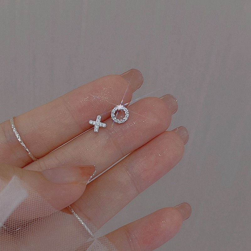 🔥現貨🔥不對稱字母耳環女氣質簡約睡覺不用摘XO英文耳環【飾品批發】-規格圖3