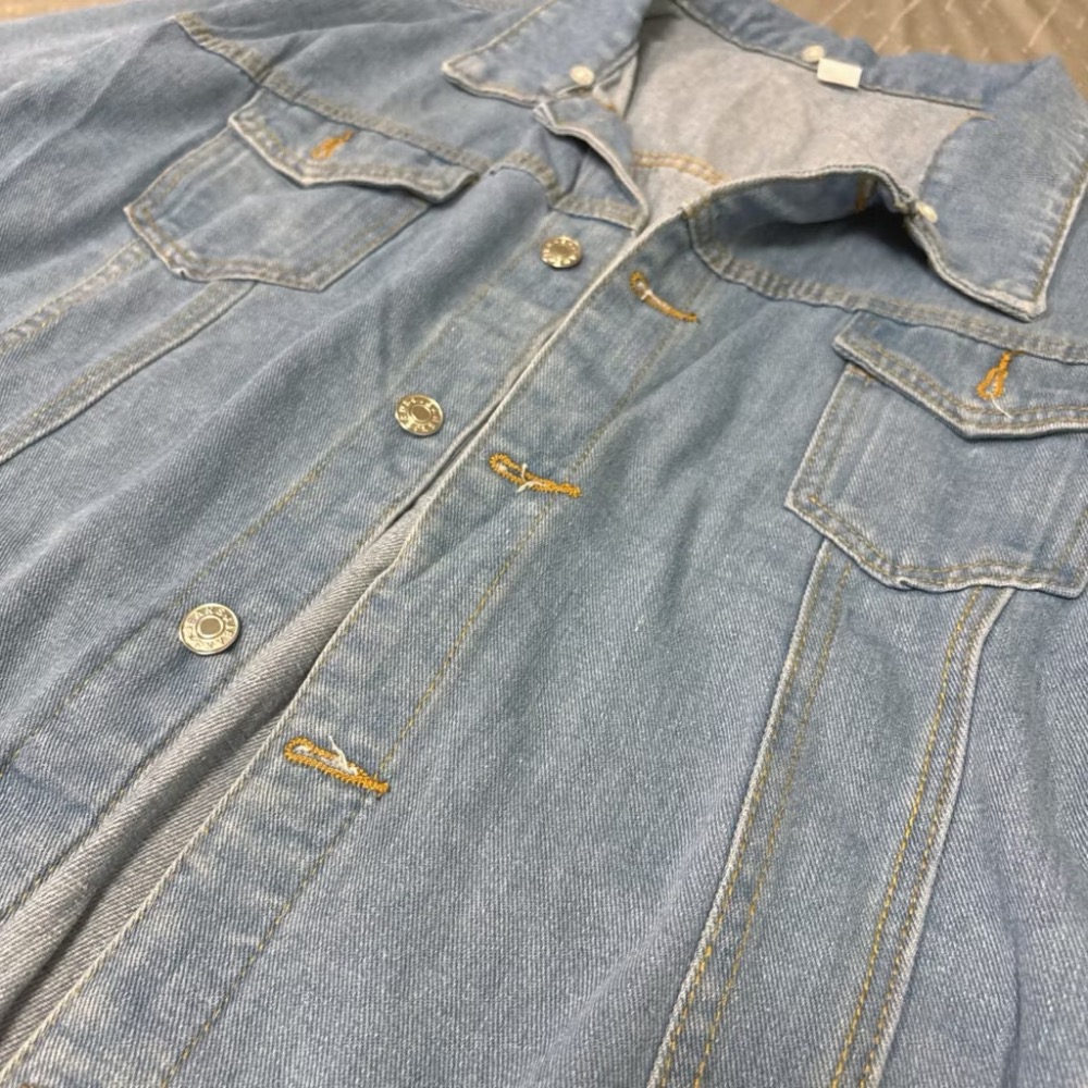 牛仔外套 淺藍 厚 長袖 長外套  尺寸：2XL （版型偏小）-細節圖2