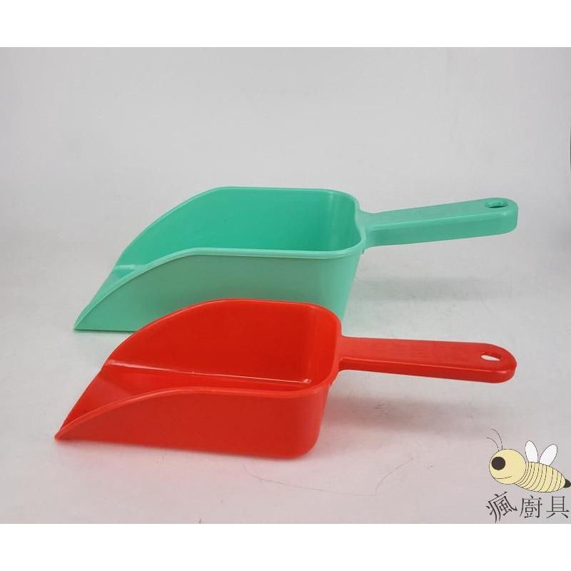 【瘋廚具】附發票 通用匙 中/小 (顏色隨機出貨)冰鏟 萬用鏟 麵粉匙-細節圖3