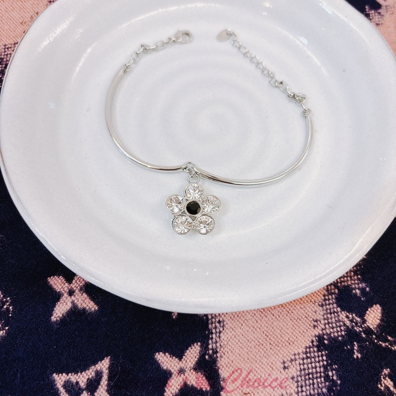 清新款垂墜小花奧地利水鑽316L手鍊/手環-細節圖5