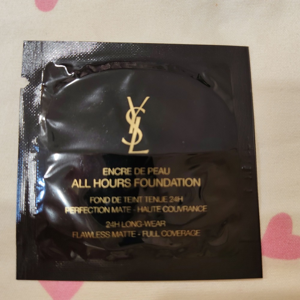 YSL 聖羅蘭 恆久完美無瑕 粉底液 SPF20 PA+++ B20 IVORY & B40 SAND 1ml 2個色號-細節圖3