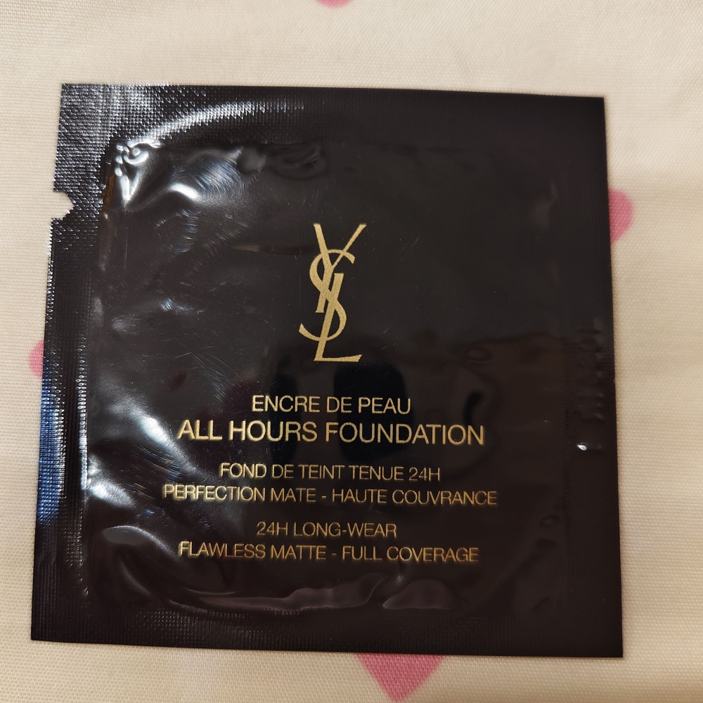 YSL 聖羅蘭 恆久完美無瑕 粉底液 SPF20 PA+++ B20 IVORY & B40 SAND 1ml 2個色號-細節圖7