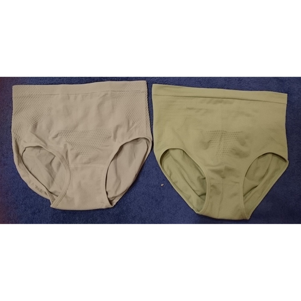全新品 綠色 中腰 收腹 無痕 提臀塑形 石墨烯 抗菌 純棉 三角內褲 束褲 (適合L號穿) 臀部凸設計 綠色及灰色-細節圖11