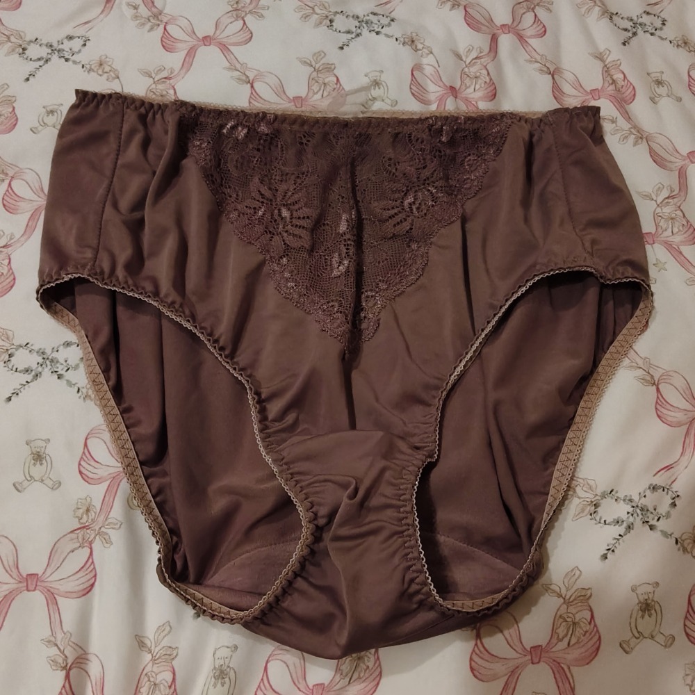 紫色 藕色 豆沙色 中腰 蕾絲 舊 三角內褲 尺寸XL (無破損 如照實拍 不介意才下單)-細節圖2