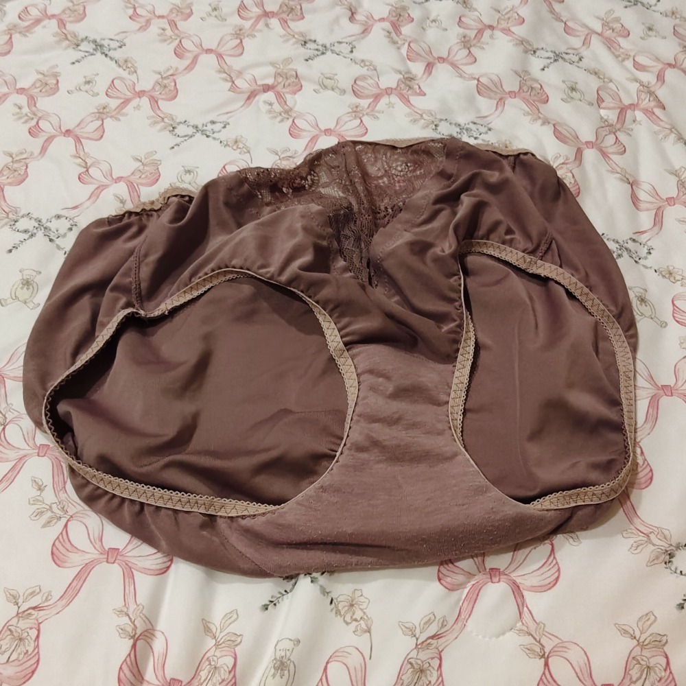 紫色 藕色 豆沙色 中腰 蕾絲 舊 三角內褲 尺寸XL (無破損 如照實拍 不介意才下單)-細節圖4