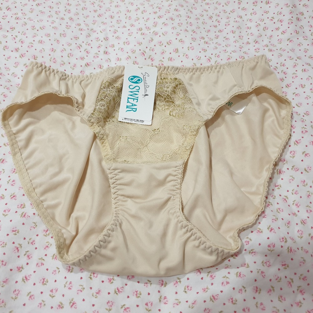 全新品 SWEAR 思薇爾 米色 黃色 淡黃色 蕾絲 三角內褲 (尺寸 L號)-細節圖10
