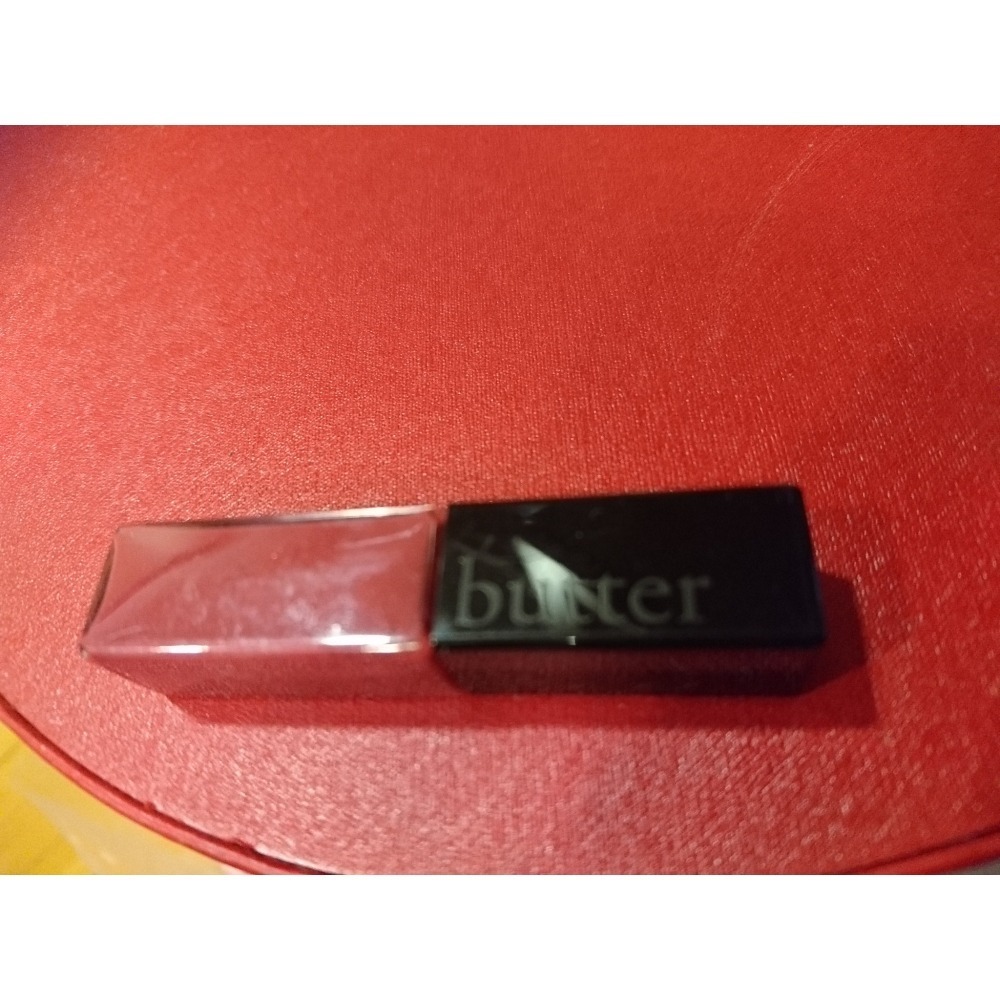英國倫敦品牌 BUTTER LONDON 豐吻艷色唇蜜 3.36ml 二手 (色號: flirt 賣弄風騷)無毒健康唇膏-細節圖5