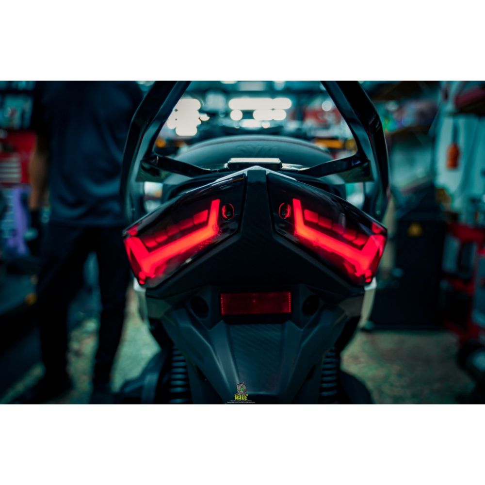 韋德機車精品  艾普光 JETS A6 尾燈 流水式方向燈 改裝尾燈 導光 依序式 跑馬 適用 jets sr sl-細節圖3