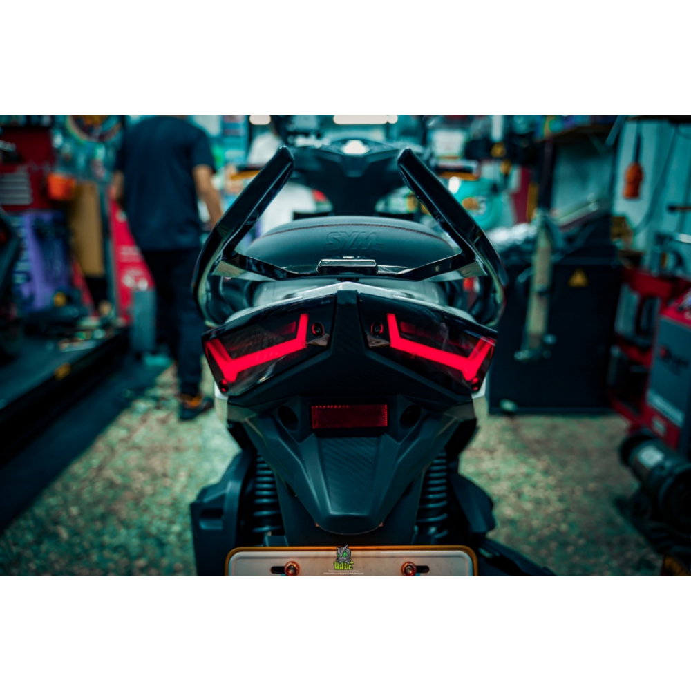 韋德機車精品  艾普光 JETS A6 尾燈 流水式方向燈 改裝尾燈 導光 依序式 跑馬 適用 jets sr sl-細節圖4