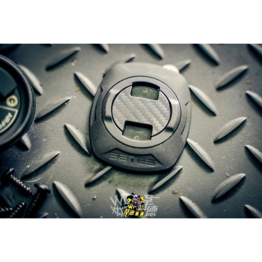 韋德機車精品 setes SETLL 卡扣手機架 正版卡扣手機架 手機架 機車手機架 正鈦螺絲 卡扣 適用各種車種-細節圖3