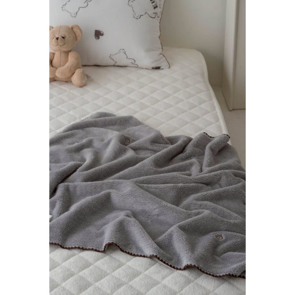 韓國寢具｜ 熊熊刺繡保暖毛毯-細節圖4