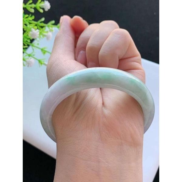 亮淺紫羅蘭淺陽綠 春彩翡翠 玉鐲 手鐲 -內徑約57mm-A023029-湧翠坊天然老坑A貨緬甸翡翠手鐲-附證書-細節圖3