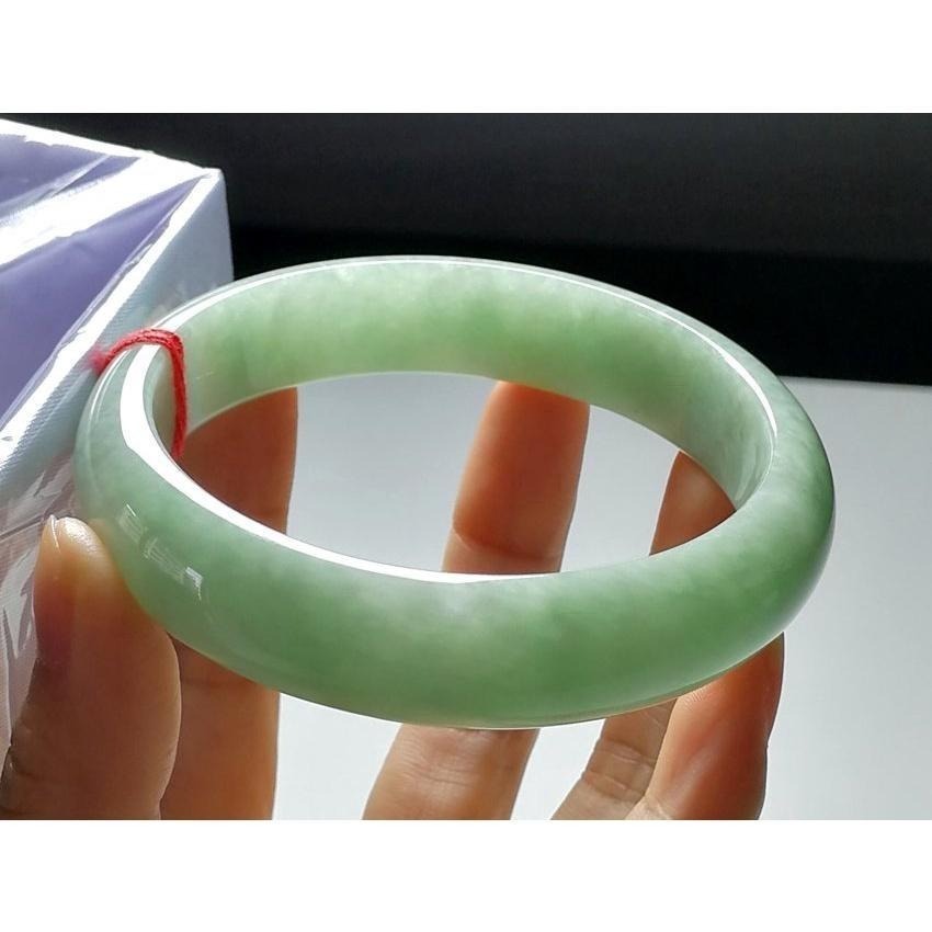 陽綠、陽亮蘋果綠滿綠翡翠 玉鐲 手鐲 -內徑約58.1mm-A045013-湧翠坊天然老坑A貨 緬甸翡翠 -附證書-細節圖2