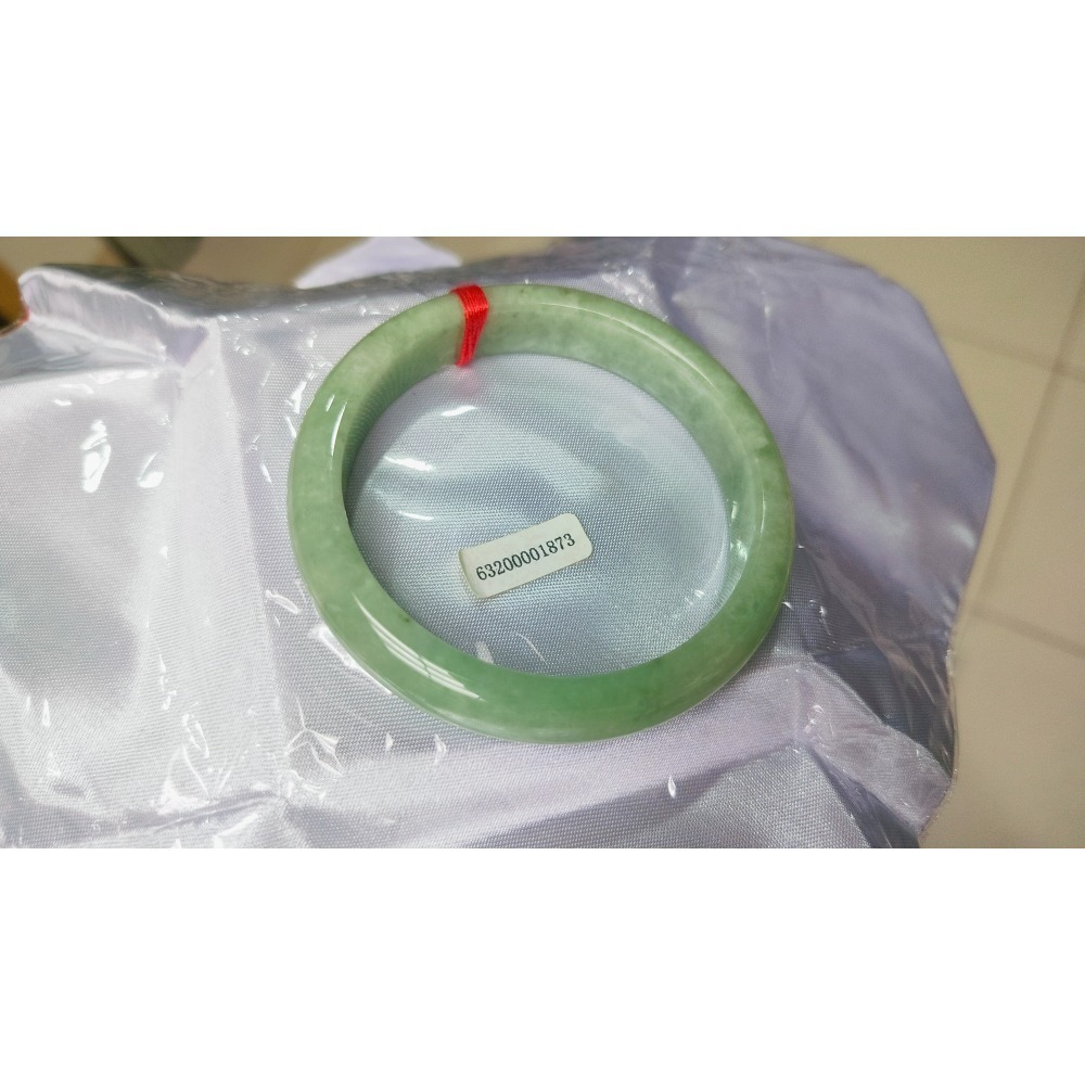 陽綠、陽亮蘋果綠滿綠翡翠 玉鐲 手鐲 -內徑約58.1mm-A045013-湧翠坊天然老坑A貨 緬甸翡翠 -附證書-細節圖5