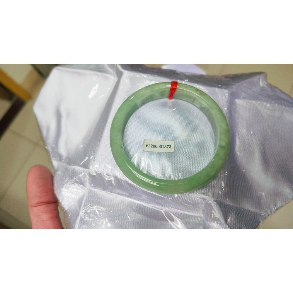 陽綠、陽亮蘋果綠滿綠翡翠 玉鐲 手鐲 -內徑約58.1mm-A045013-湧翠坊天然老坑A貨 緬甸翡翠 -附證書-細節圖6