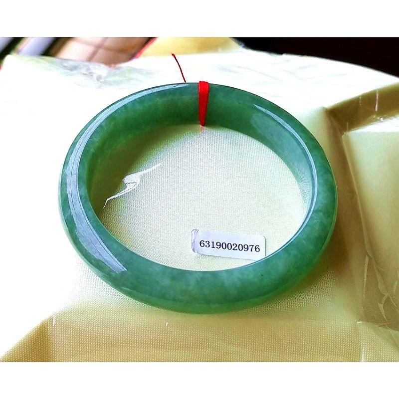 翠綠（微 藍水 ）滿綠 玉鐲 手鐲 -內徑約56.8mm__A029001-湧翠坊天然老坑A貨 緬甸翡翠 -附證書-細節圖2