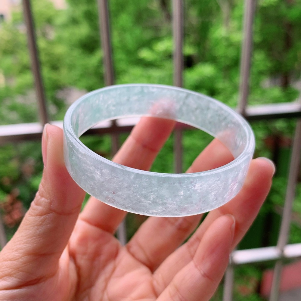 冰種起光玉質細膩嫩蘋果綠淺陽綠玉鐲手鐲-內徑約51.6mm-A061010-湧翠坊A貨緬甸手鐲-附台灣證書-細節圖2