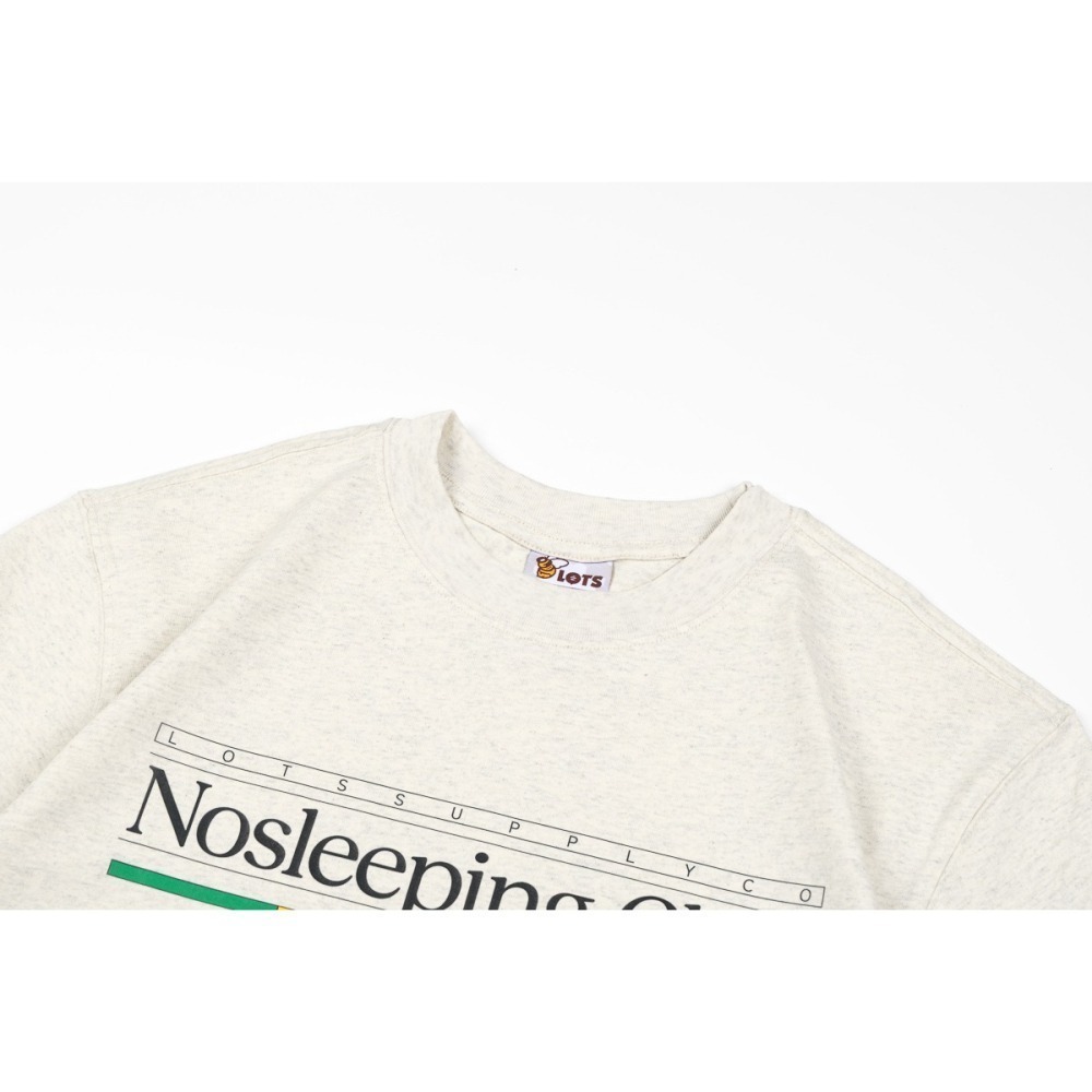 LOTSSUPPLYCO.No sleeping club(短袖,燕麥色)-細節圖9