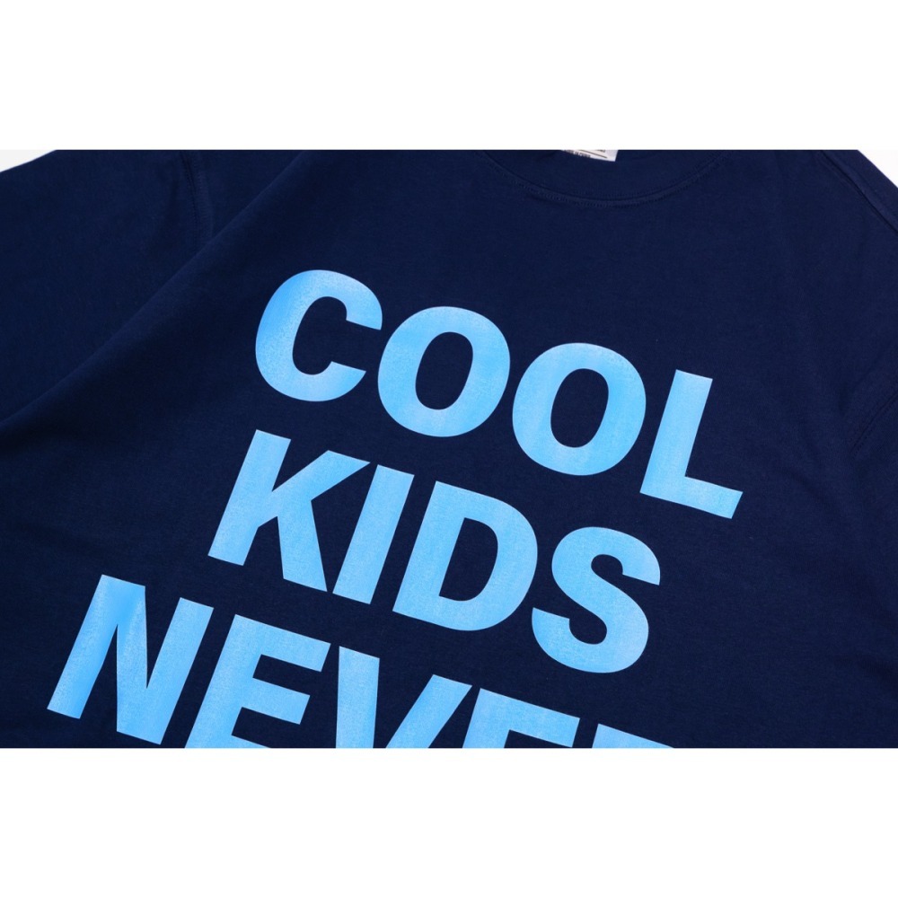 LOTSSUPPLYCO. COOL KIDS NEVER SLEEP(短袖,深藍)-細節圖9