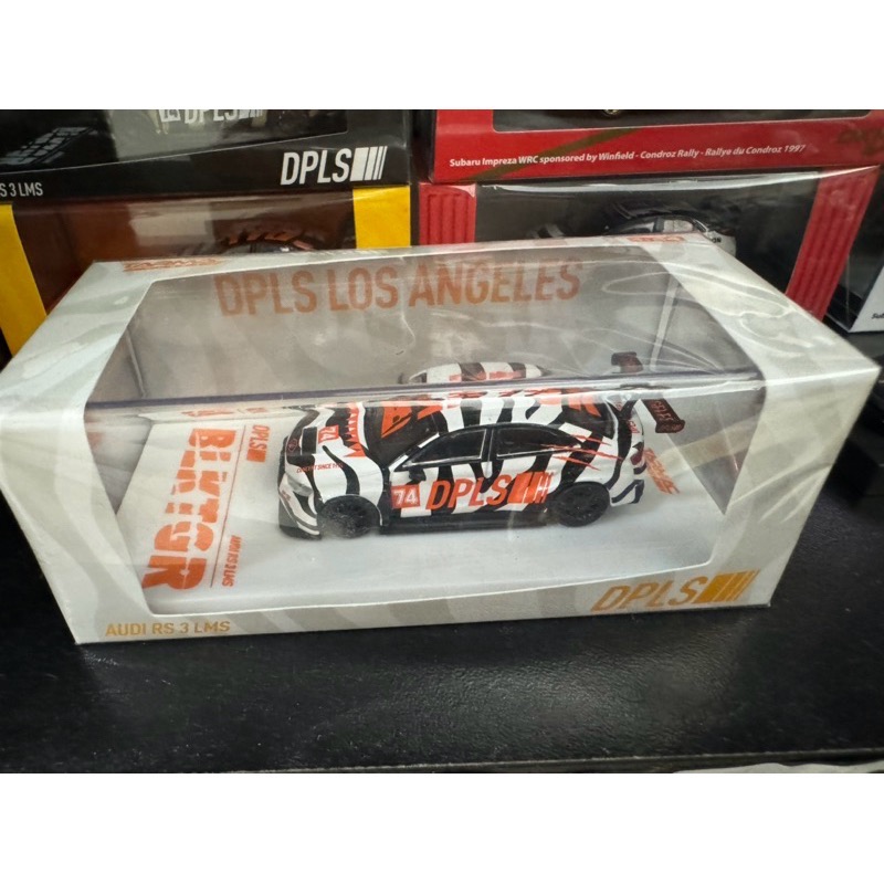 1/64 Tarmac x BLKTGR (Audi RS3 LMS)香港潮牌聯名設計車款-細節圖4