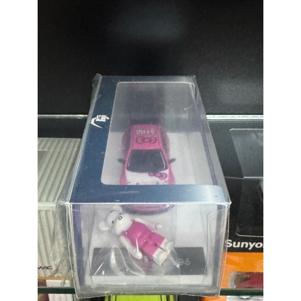 1/64 富士 64 Pandem CIVIC EG6 Rocket Bunny 粉色 Hello Kitty 帶公仔-細節圖3