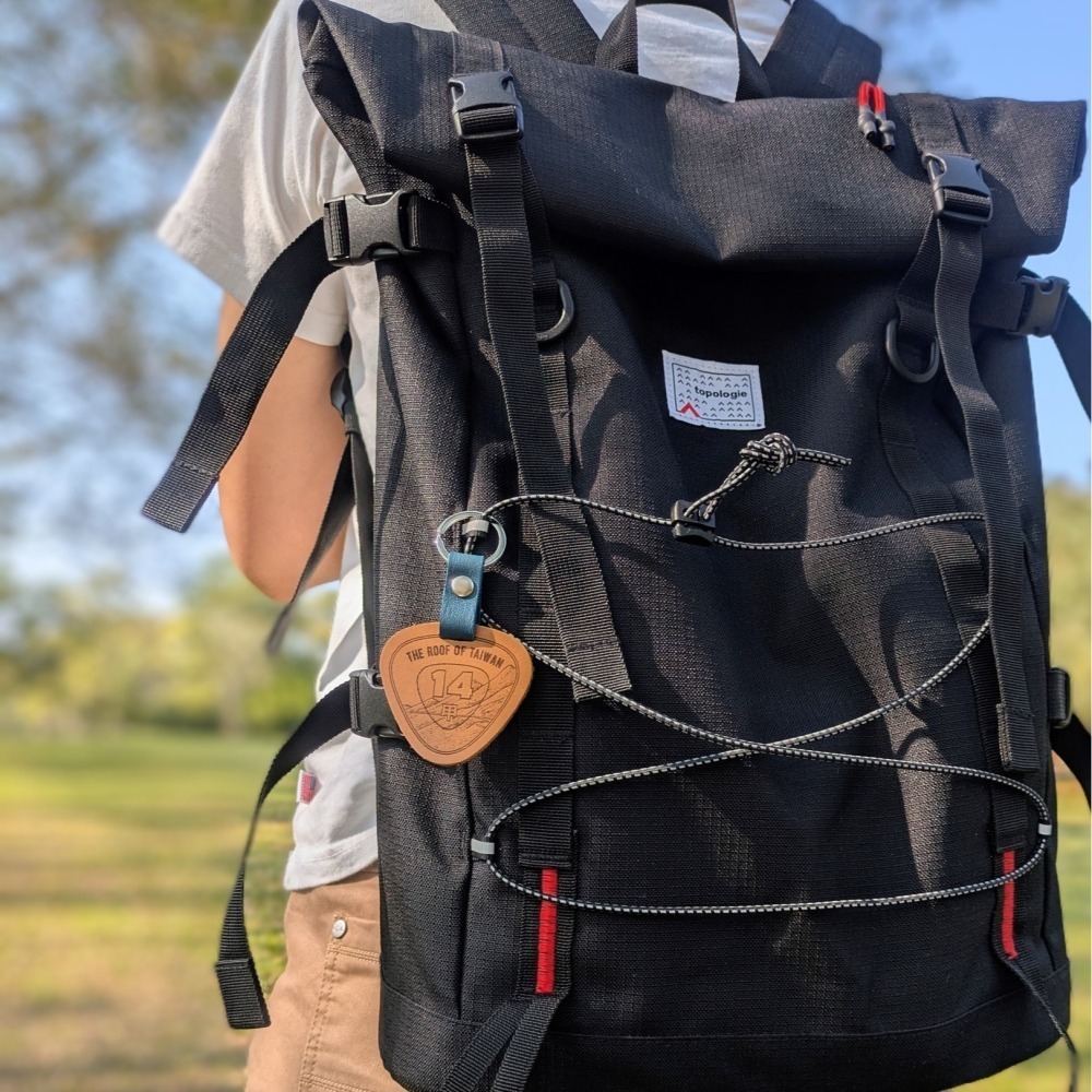 ( Alpine Days 原創商品 ) 台14甲 合歡山公路 真皮鑰匙圈 / 吊飾-細節圖2