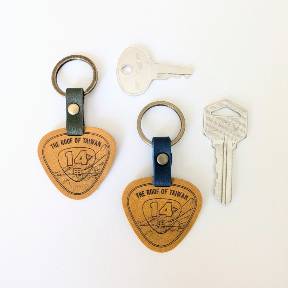 ( Alpine Days 原創商品 ) 台14甲 合歡山公路 ｜迷你｜真皮鑰匙圈 / 吊飾-細節圖2