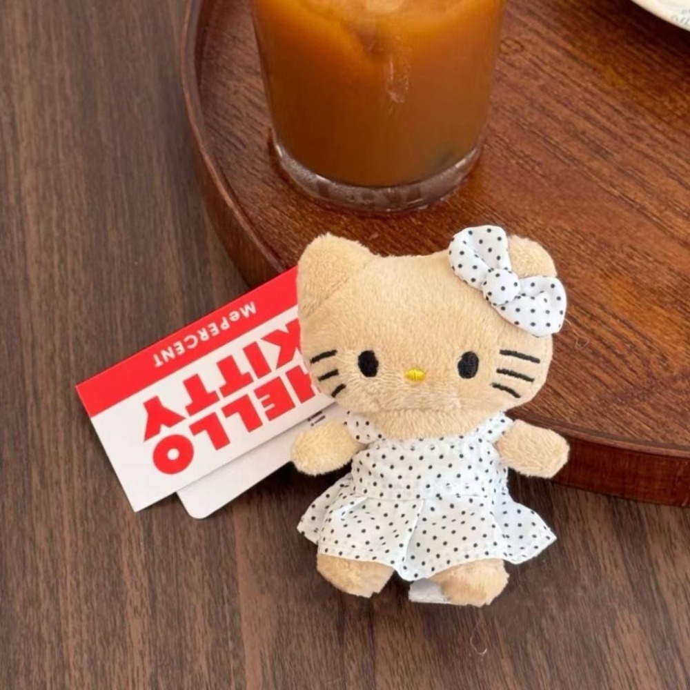 𝑯𝒖＇𝒔＞現貨．隔日到貨｜Hello Kitty凱蒂貓小波點洋裝裙吊飾 少女心爆棚 甜妹吊墜 小掛件 鑰匙圈 背包掛件-細節圖3