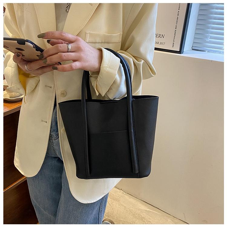 手提托特水桶包 歐美 休閒 軟面 大包 百搭-細節圖7