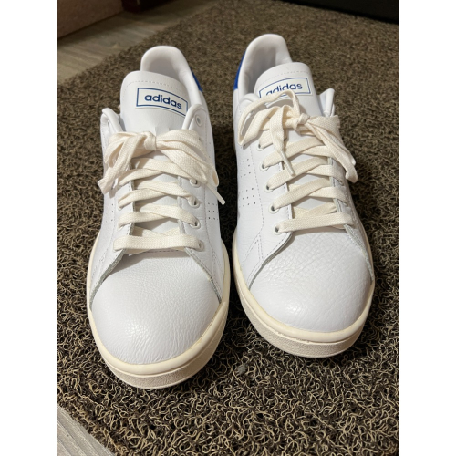 全新 Adidas EG7890 US10.5 白鞋
