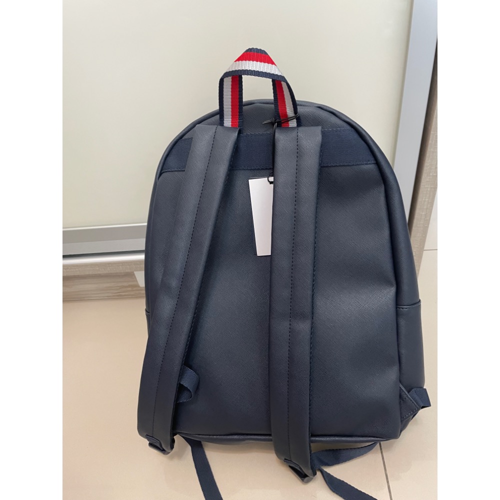 美國 Tommy hilfiger背包 後背包 全新 男生 女生 藏藍色 筆電包 書包 電腦包-細節圖2