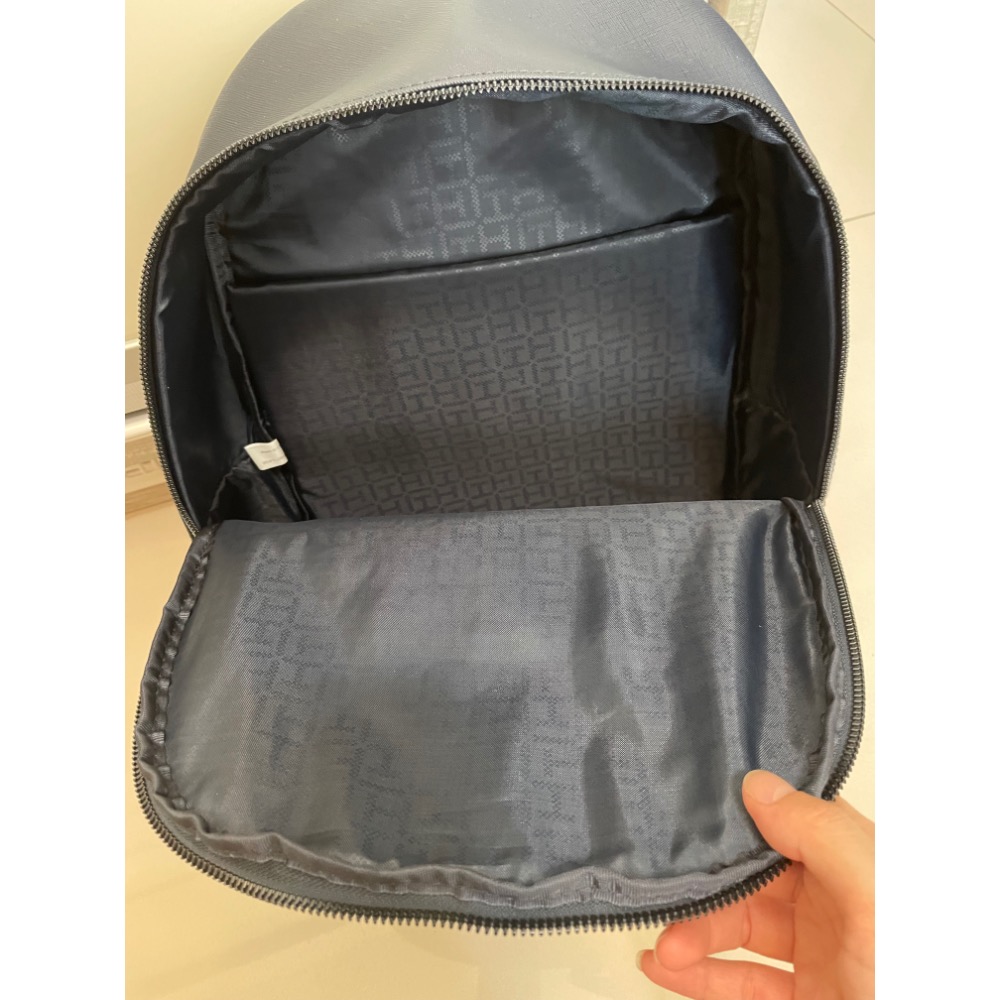 美國 Tommy hilfiger背包 後背包 全新 男生 女生 藏藍色 筆電包 書包 電腦包-細節圖9