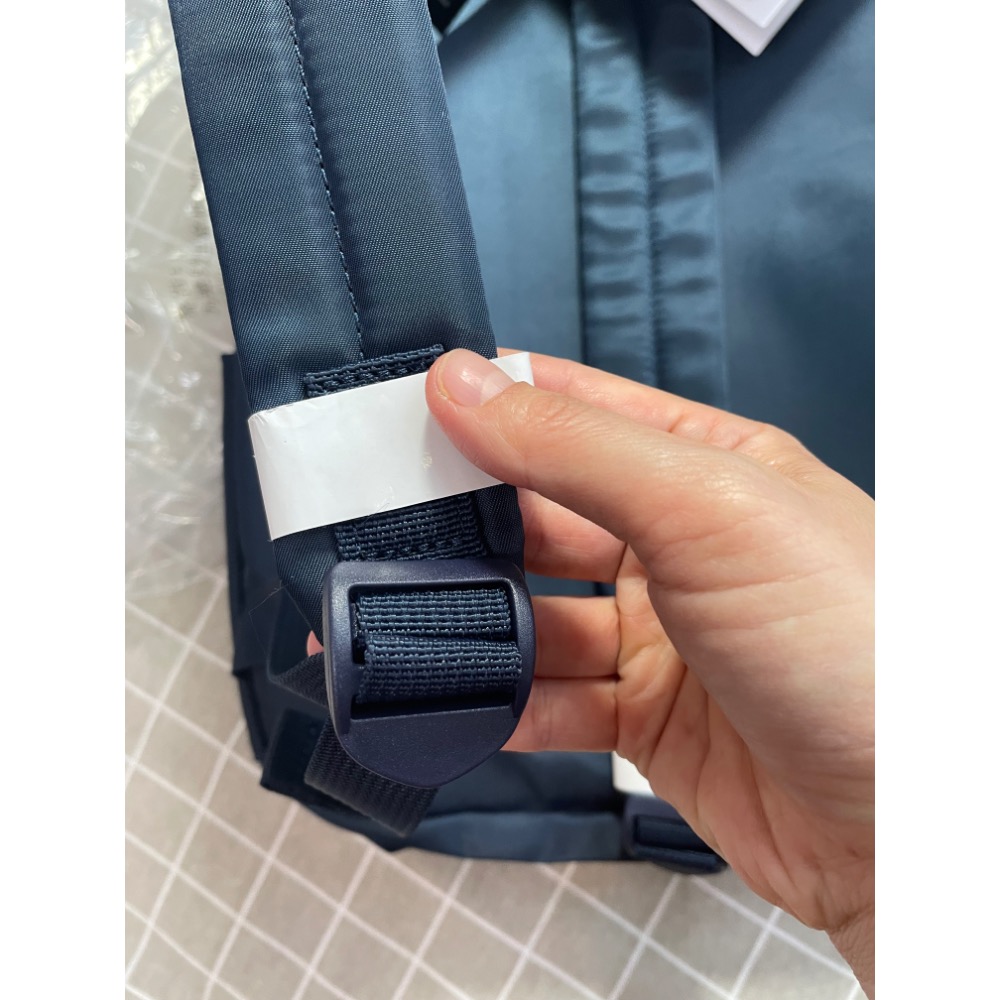 出清價 美國 DKNY 後背包 女生 男生 正品 深藍色 電腦包 背包 輕量 女款 男款 筆電包 書包 媽媽包 媽咪包-細節圖9
