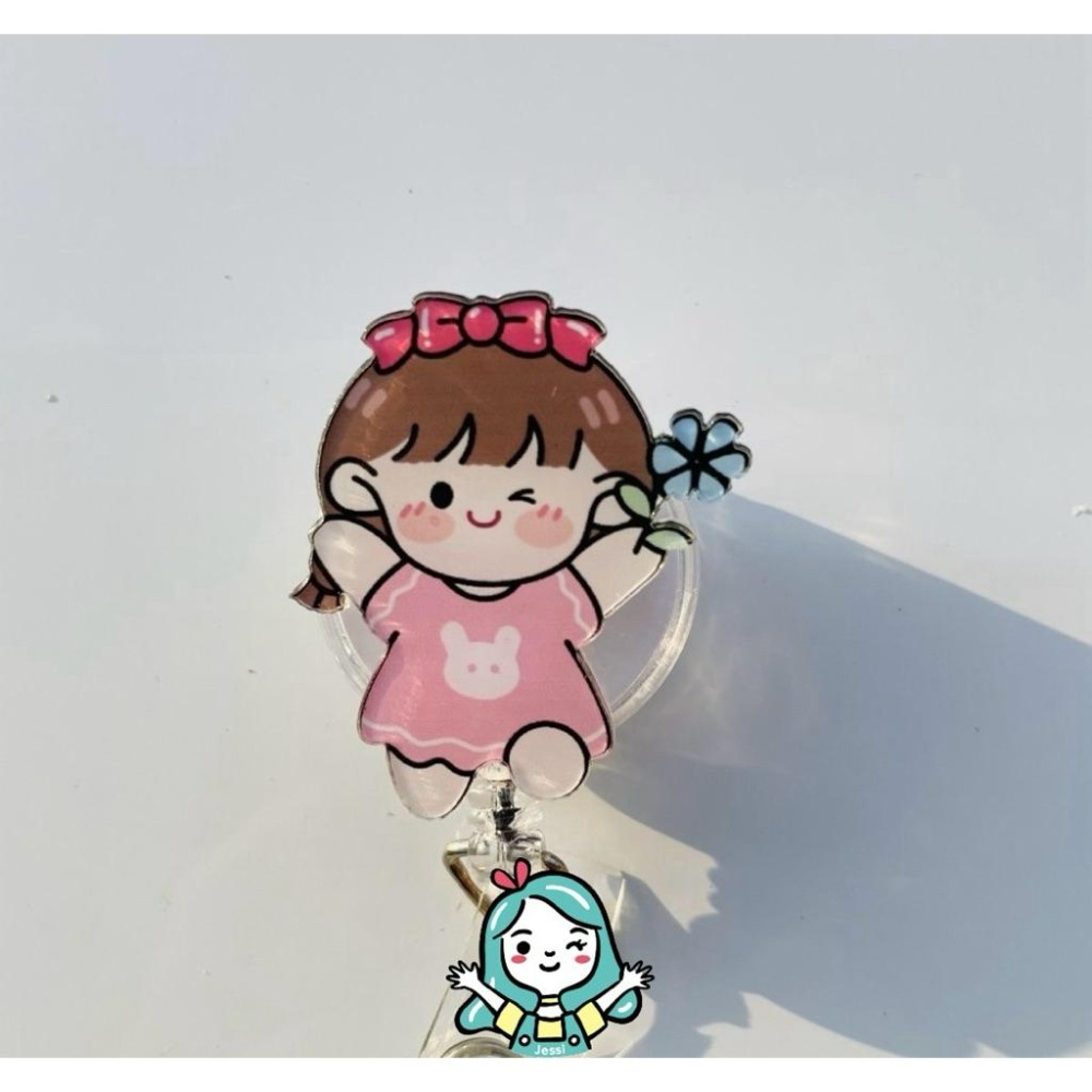 全新｜卡通伸縮掛繩掛扣 伸縮吊牌扣 小女孩 草莓 花花-細節圖2