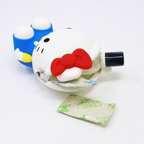 過生活IP訂購 三麗鷗 HelloKitty 凱蒂貓 p+g design 人形矽膠扣式零錢包 坐姿款 6536R-細節圖3