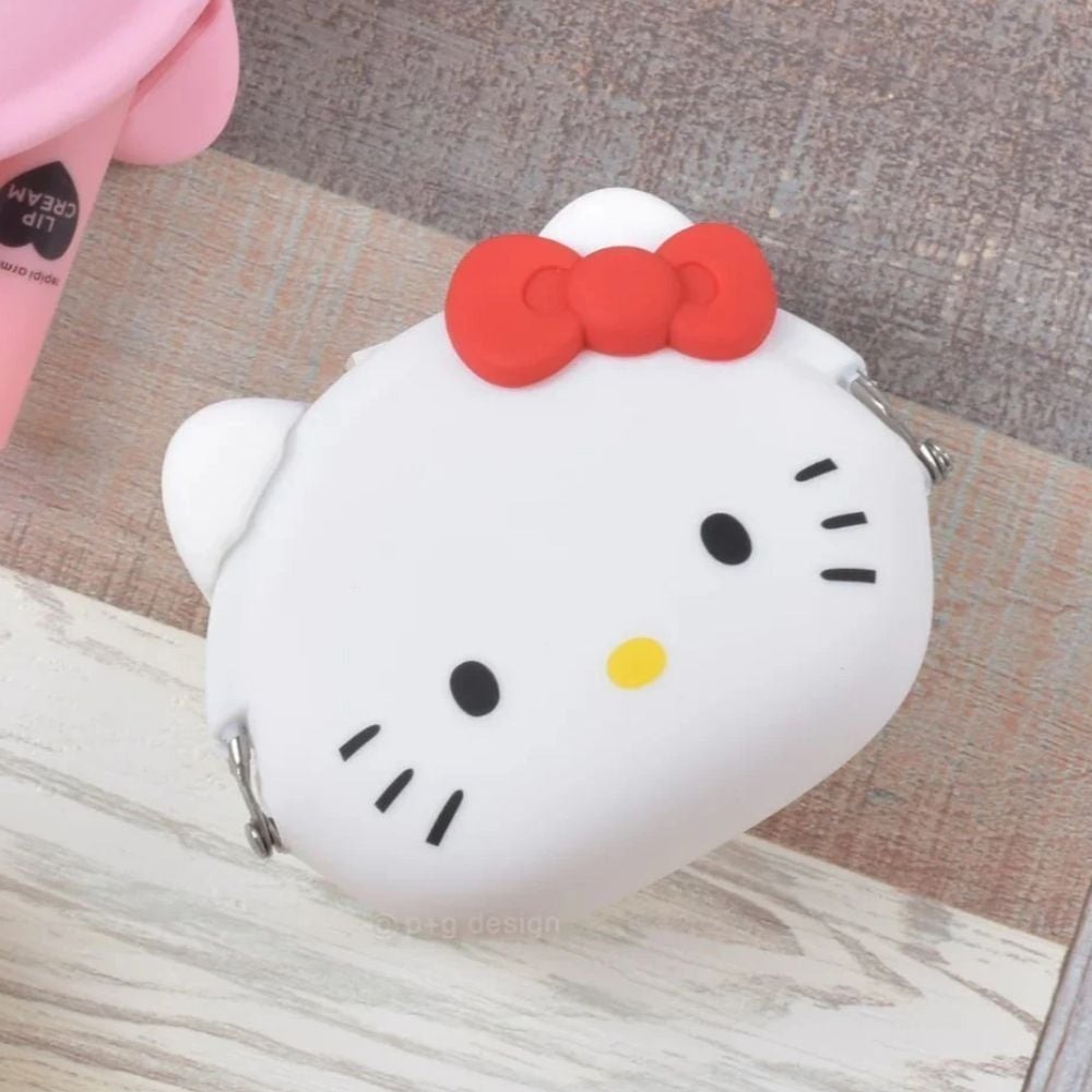 過生活IP訂購 三麗鷗 HelloKitty 凱蒂貓 p+g design 矽膠口金零錢包 大臉款 6A53R-細節圖3