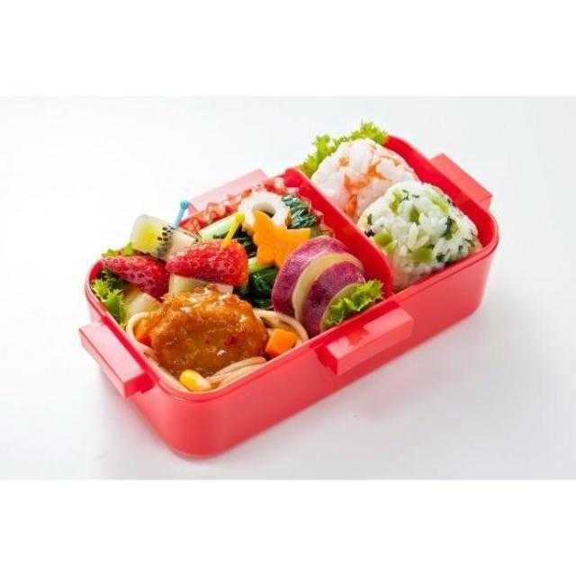 過生活IP訂購 三麗鷗 花小兔 USAHANA 小花兔 方形四扣便當盒 530ml 深藍甜點款 6835-細節圖4