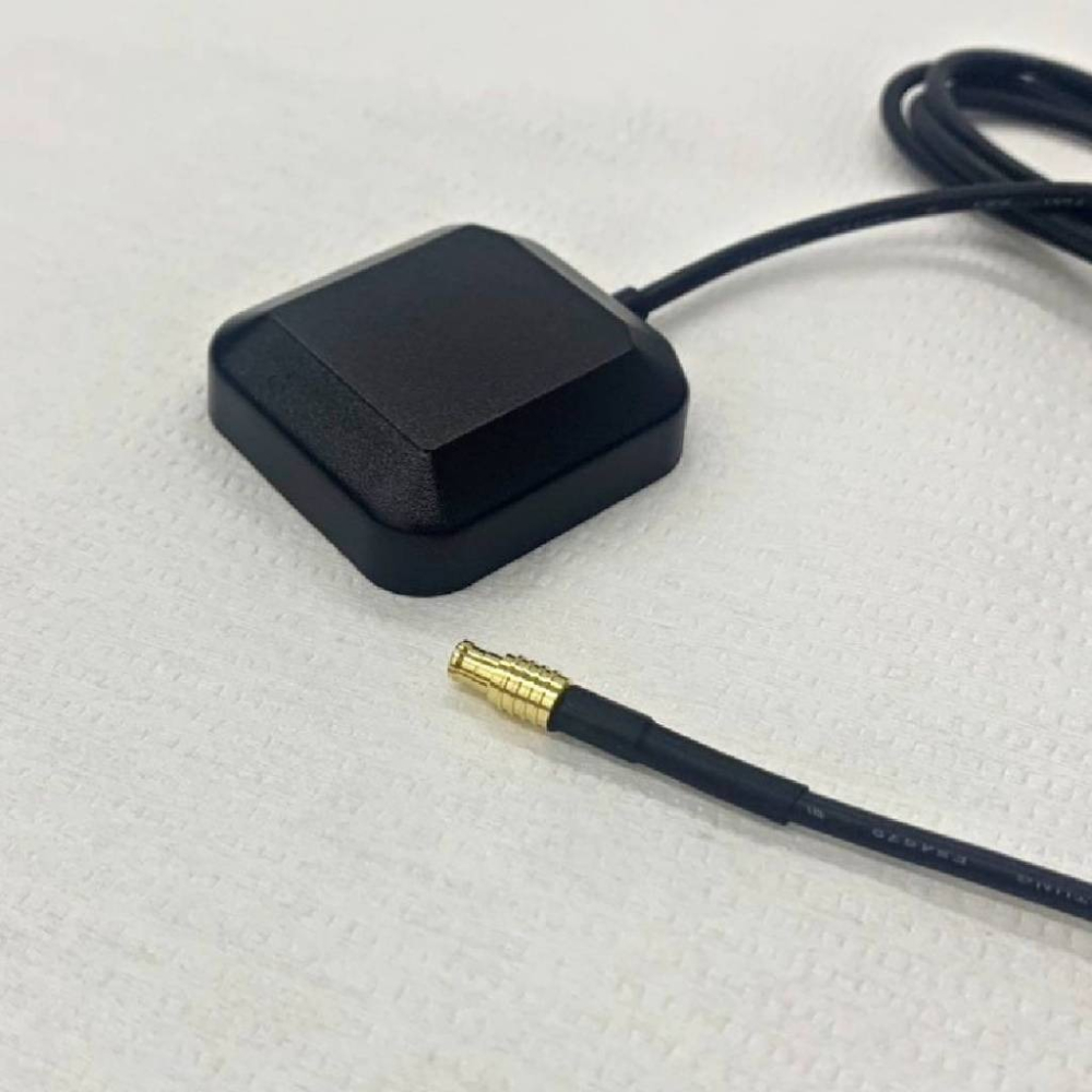【富堡】GPS 180度天線 車用GPS 接收器 電子後視鏡 流媒體 無人機 行車紀錄器 福利品出清價 台灣出貨-細節圖2