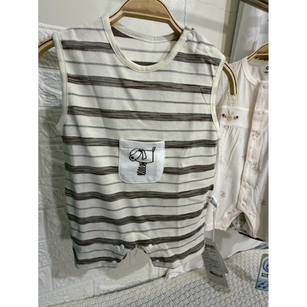現貨│經典線條爬服-細節圖2