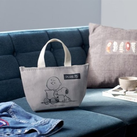 【寶寶王國】日本【丸辰】史努比 保冷保溫袋 便當袋 餐具袋 手提袋-細節圖4