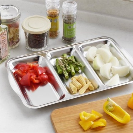 【寶寶王國】日本製【YOSHIKAWA】不鏽鋼三連分隔盤 備料盤 分隔盤 料理盤 (深型) 1 直購-細節圖2