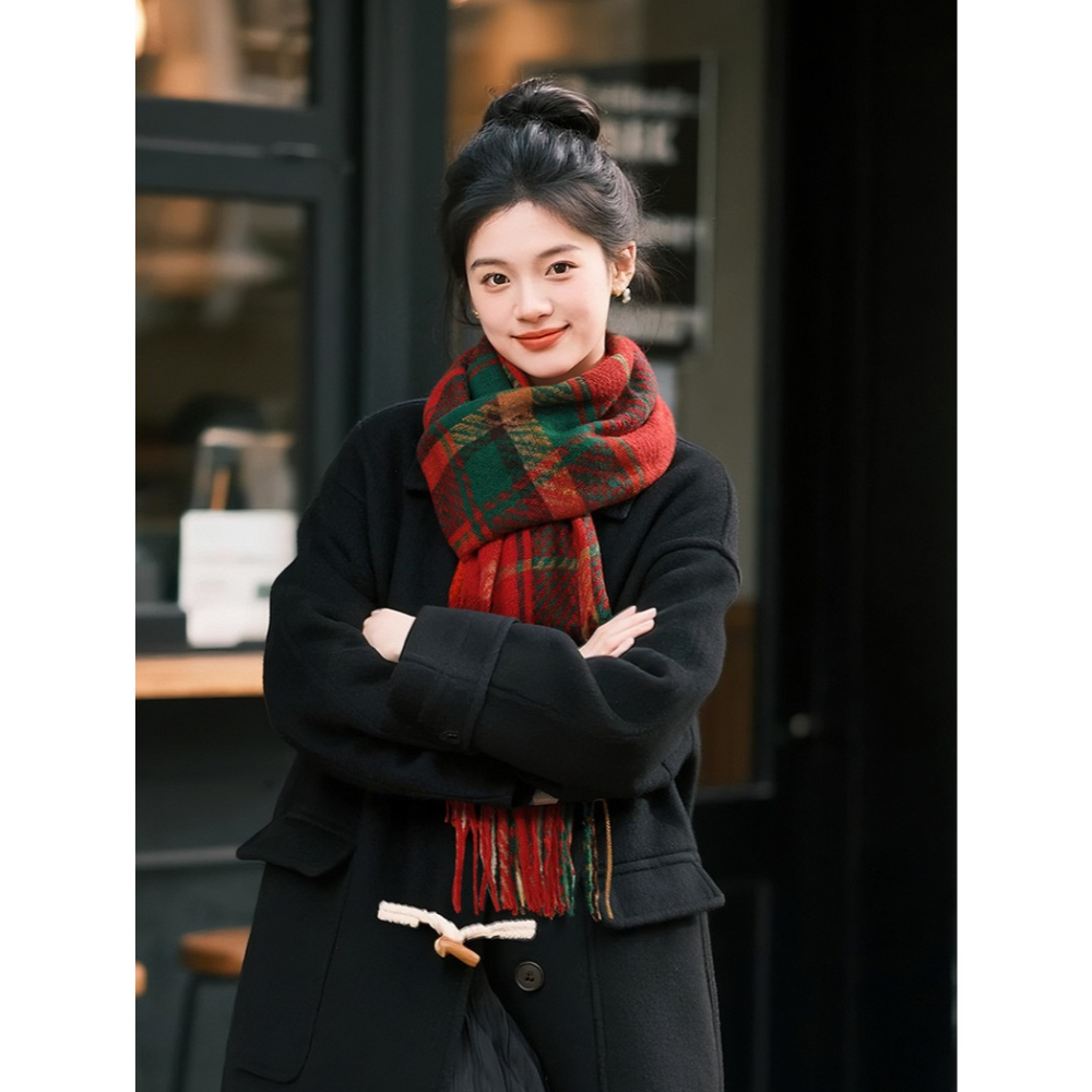 秋冬圍巾披肩兩用 流蘇圍巾 流蘇款披肩 保暖圍脖 韓版圍巾 百搭圍巾 針織格子圍巾 聖誕風圍巾 格子圍巾 冬天保暖 保暖-細節圖7