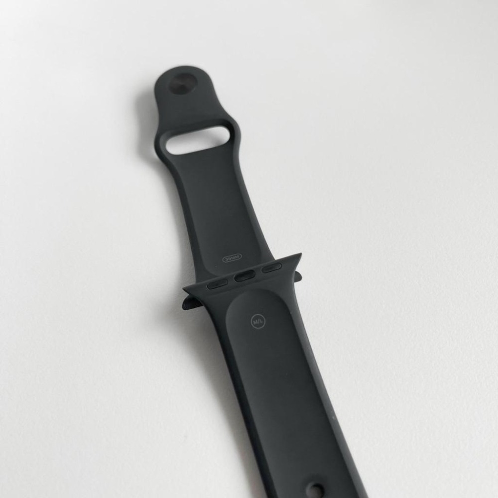 原廠 Apple Watch 錶帶 運動錶帶 矽膠錶帶 米蘭錶帶 白 黑 灰Apple 正版 38 40 42 44mm-細節圖5