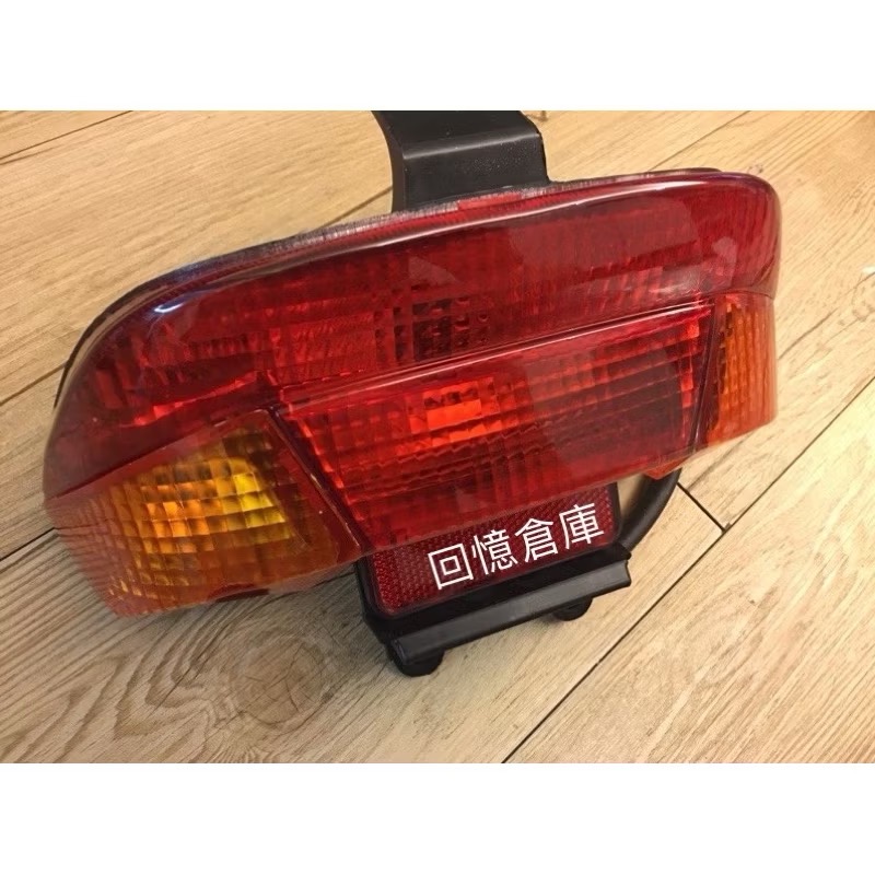 馬上寄！高品質super Dio超級迪奧尾燈煞車燈後燈後方向燈燈殼燈罩play dio煞車燈總成-規格圖7