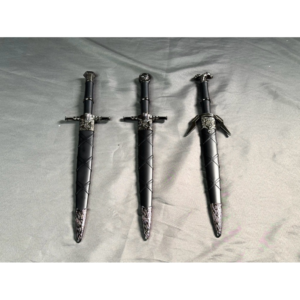40cm 獵X士風格小型擺設劍/巫X/未開刃/不鏽鋼模型劍/異獸造型劍匣/收藏展示道具/三款造型-細節圖2