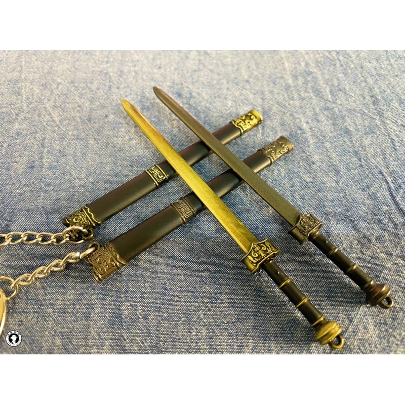 12公分合金古代漢劍秦始皇劍如意劍越王劍/古銅金槍色/迷你兵器鑰匙圈/刀鞘刀身部分款式有花紋/刀柄也有設計-細節圖7