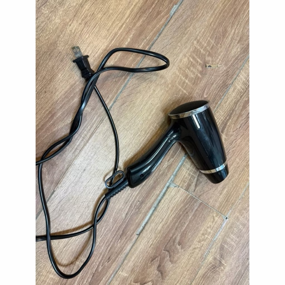 靚黑吹風機 護髮 吹風機 美容 美髮$200 靚黑吹風機不捲髮 送贈品🎁ㄛ ㄛ-細節圖2