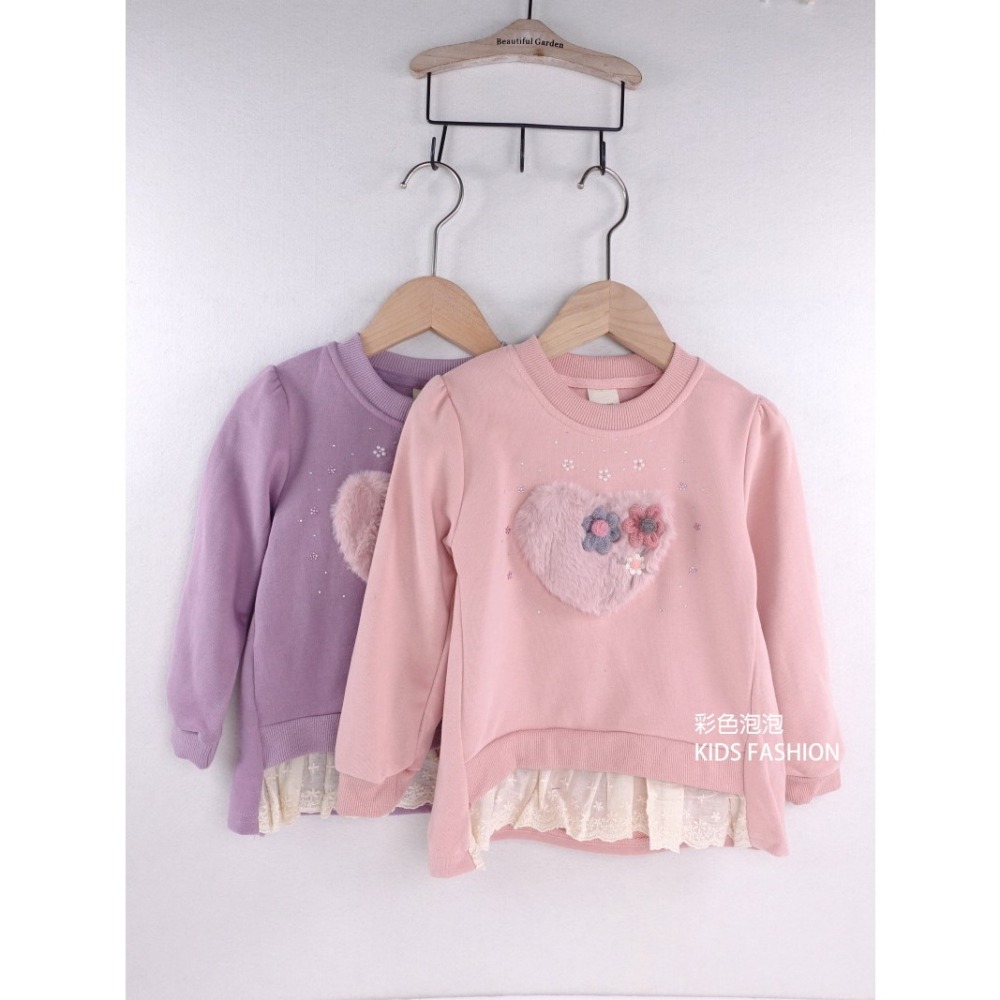 ○。° 彩色泡泡 °。○ 童裝【貨號F31442】秋冬。亮鑽絨毛愛心棉T~2色-細節圖3